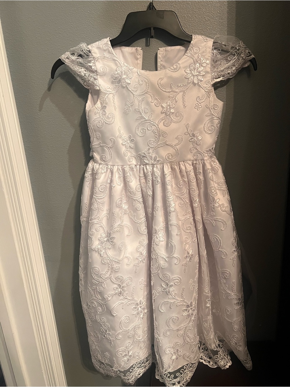 Sweet Pea & Lilli First Communion Dress & Veil White Size 7